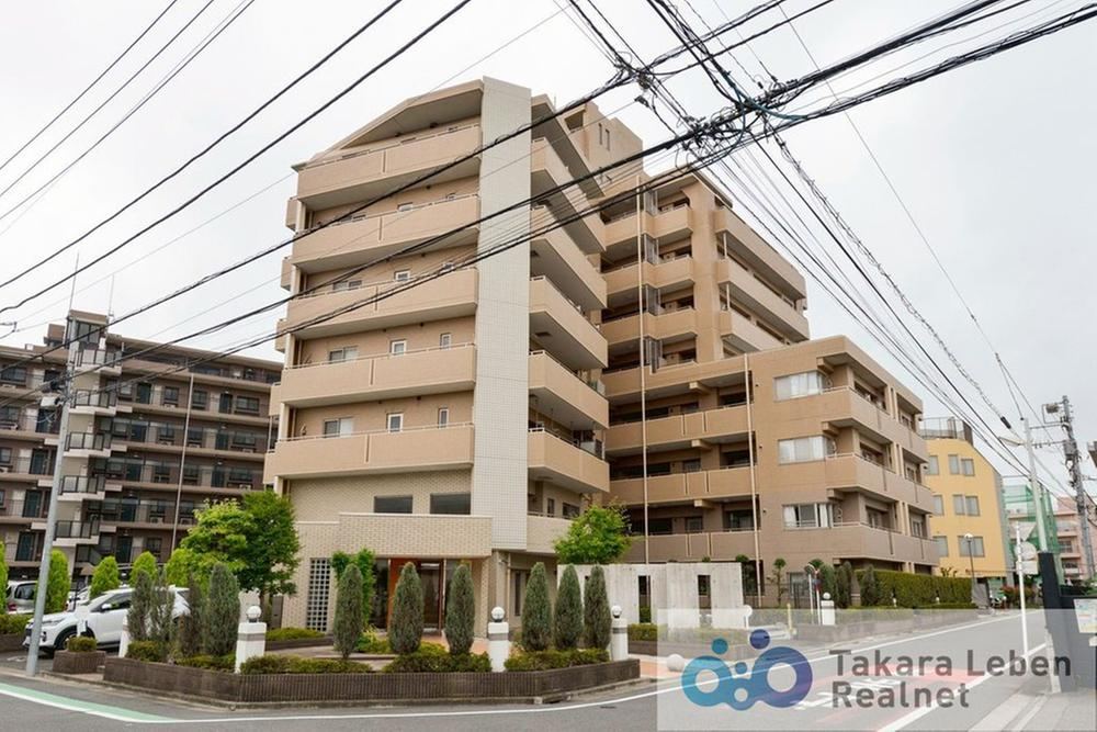 3LDK apartment in Katsushika Ward, Tokyo - Photo 1