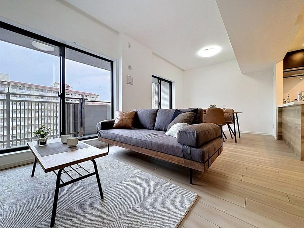 2LDK+S apartment in Adachi Ward, Tokyo - Photo 1