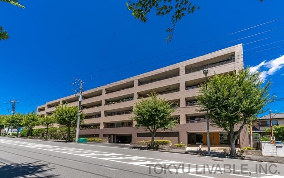 4LDK apartment in Aoba Ward, Yokohama, Kanagawa - Photo 1