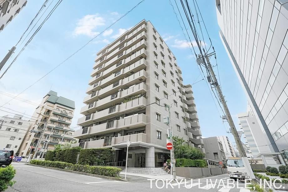 2LDK apartment in Nishi Ward, Yokohama, Kanagawa - Photo 1