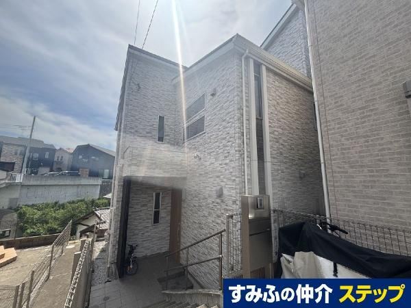 5LDK house in Totsuka Ward, Yokohama, Kanagawa - Photo 1