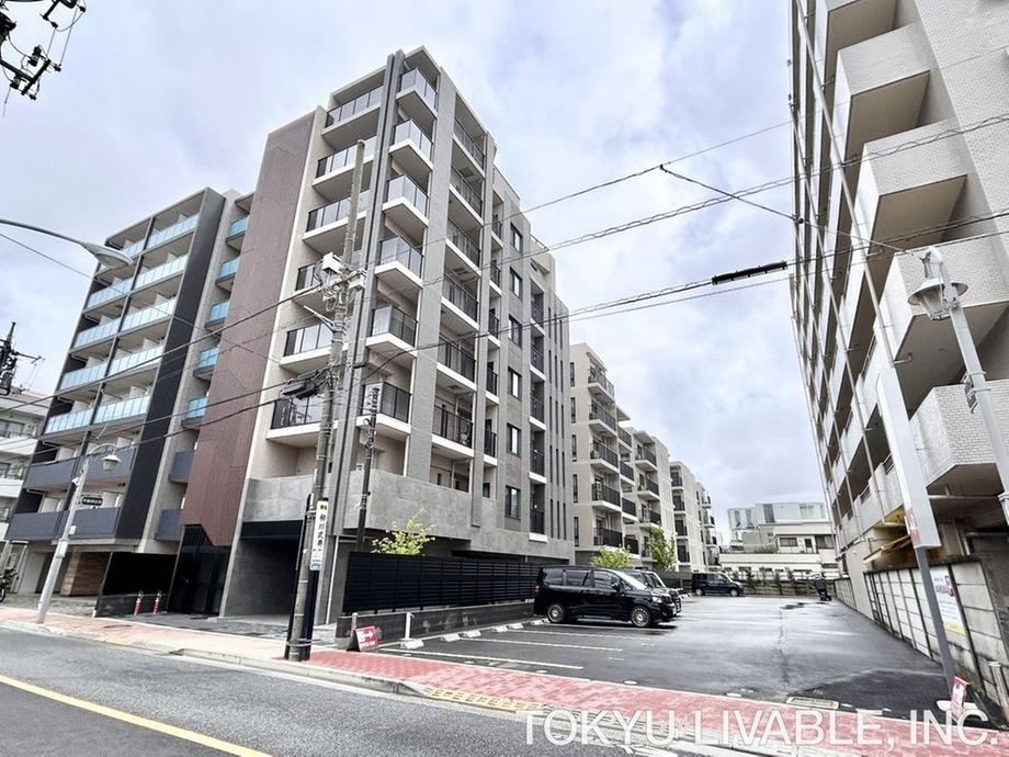1LDK apartment in Chofu, Tokyo - Photo 1