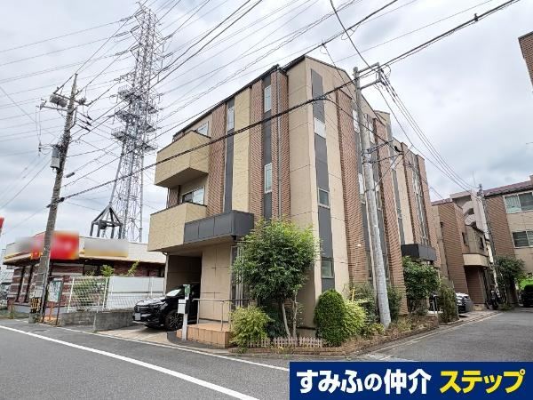 4LDK house in Minami Ward, Saitama - Photo 1