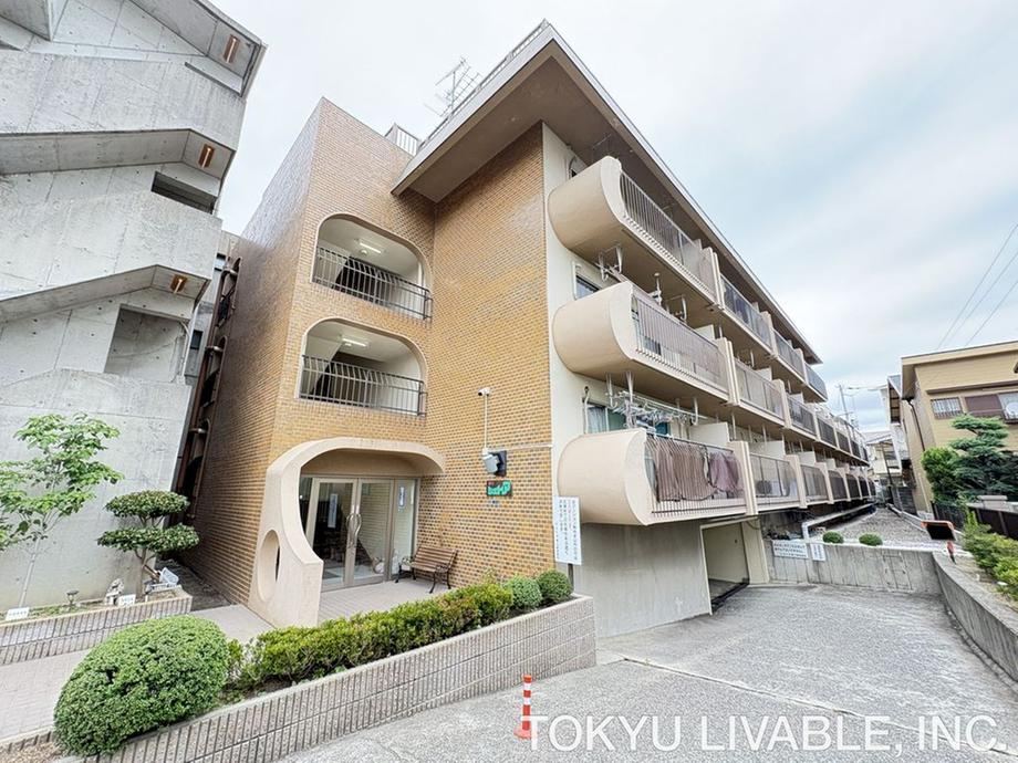 1LDK apartment in Amagasaki, Hyogo - Photo 1