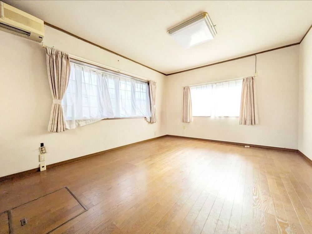 2LDK house in Otsu, Shiga - Photo 1