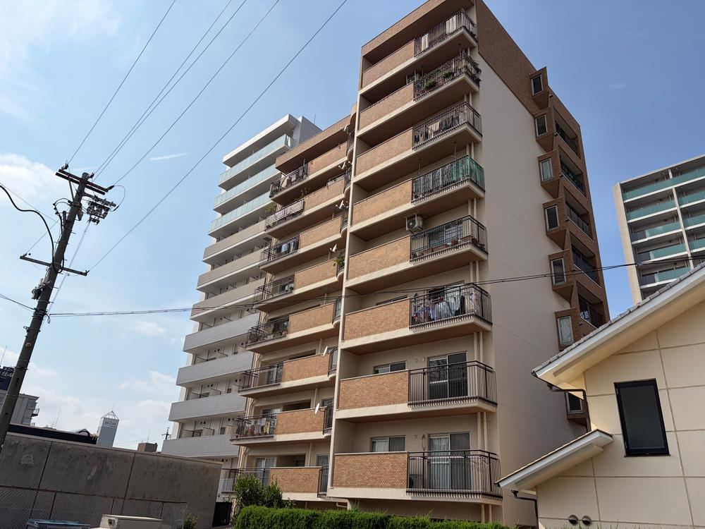 4LDK apartment in Tempaku Ward, Nagoya, Aichi - Photo 1