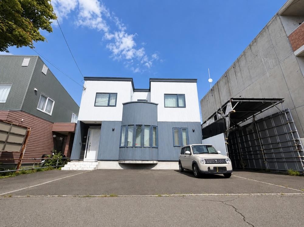 4LDK house in Atsubetsu Ward, Sapporo, Hokkaido - Photo 1