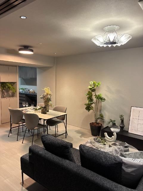 2LDK apartment in Kita Ward, Osaka - Photo 1