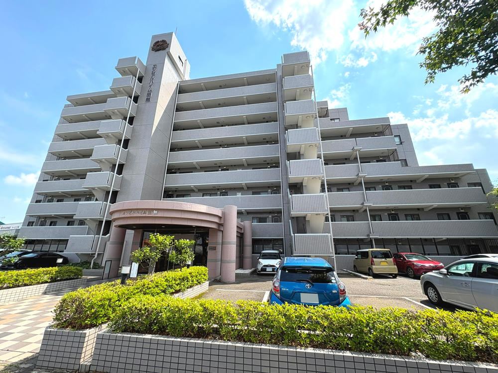3LDK apartment in Nishitokyo, Tokyo - Photo 1