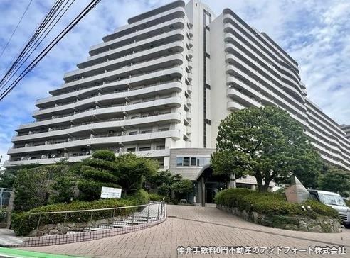 3LDK apartment in Nishi Ward, Fukuoka - Photo 1