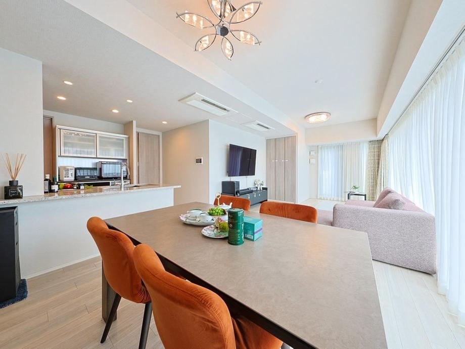 3LDK apartment in Suita, Osaka - Photo 1