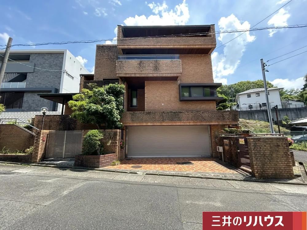 6LDK house in Chikusa Ward, Nagoya, Aichi - Photo 1