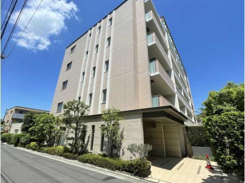 2LDK apartment in Urawa Ward, Saitama - Photo 1
