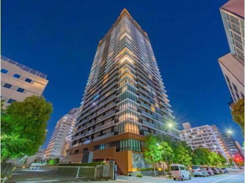 1LDK apartment in Minato Ward, Tokyo - Photo 1