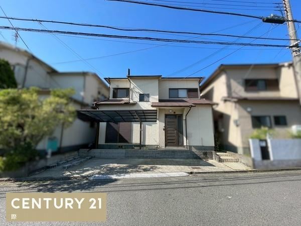 3LDK house in Wakayama, Wakayama - Photo 1