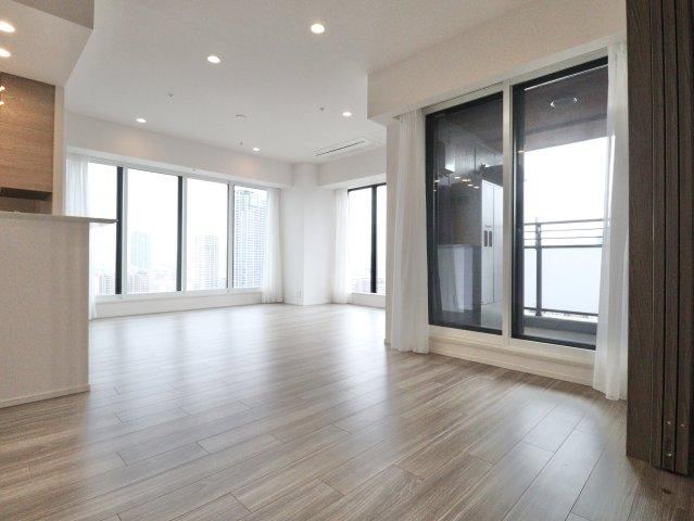 3LDK apartment in Kita Ward, Osaka - Photo 1