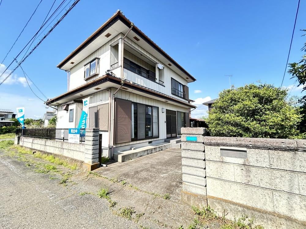 5LDK house in Moka, Tochigi - Photo 1