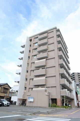 1LDK apartment in Tokushima, Tokushima - Photo 1