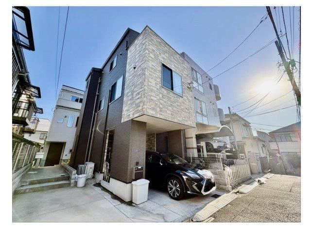 2LDK+S house in Shinjuku Ward, Tokyo - Photo 1