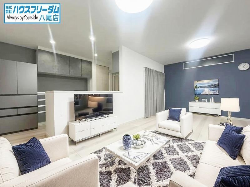 4LDK house in Yao, Osaka - Photo 1