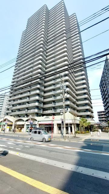 3LDK apartment in Tokorozawa, Saitama - Photo 1
