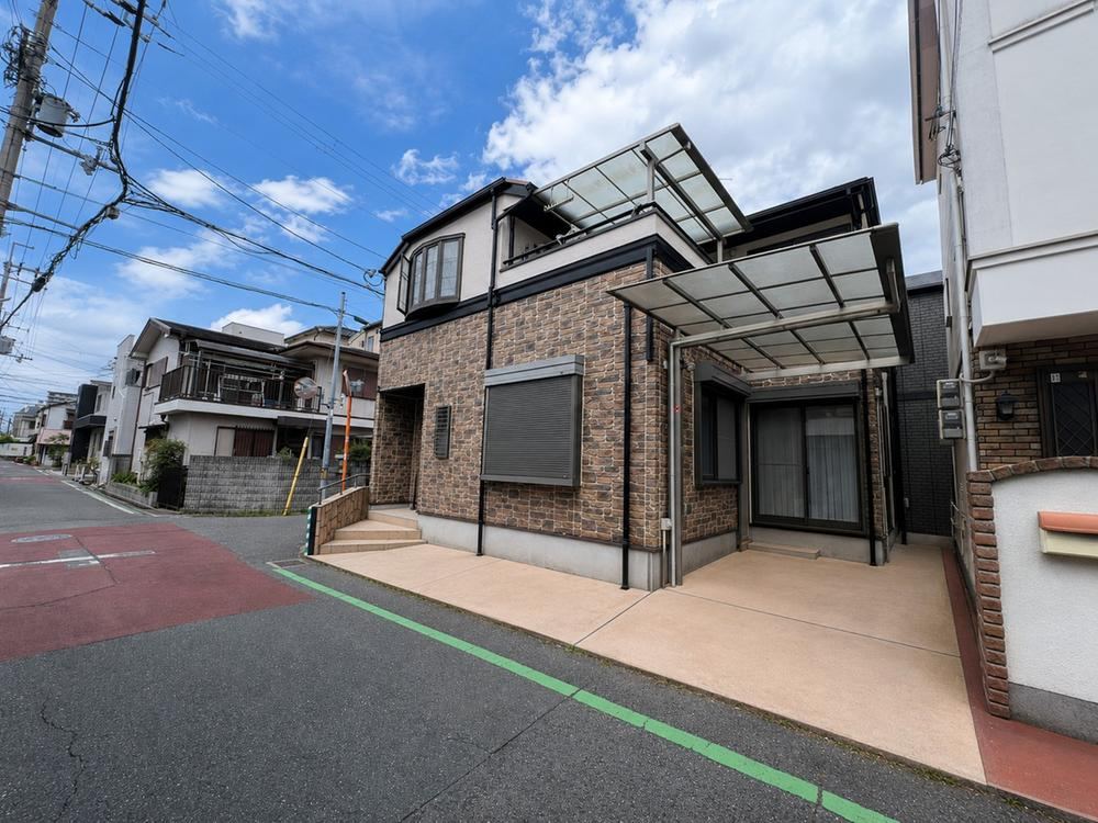 4LDK+S house in Yao, Osaka - Photo 1
