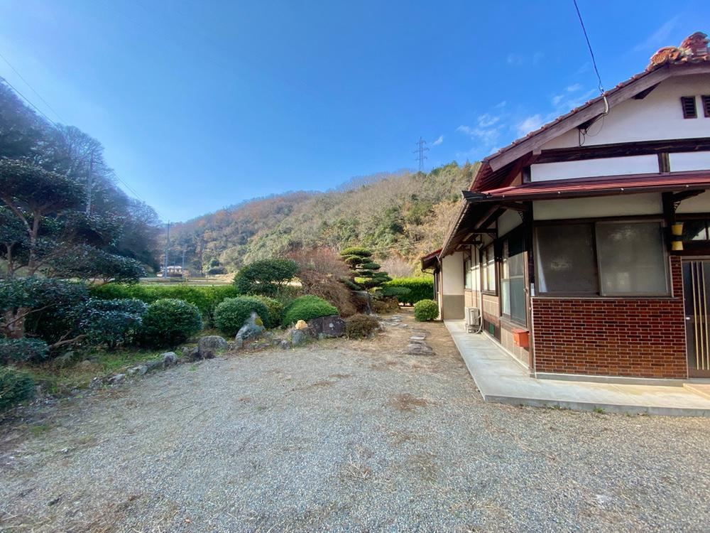 3DK house in Akaiwa, Okayama - Photo 1