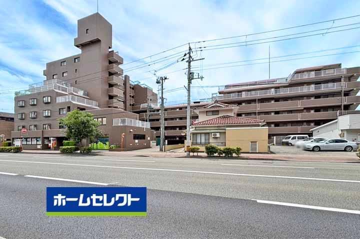 2LDK+S apartment in Taihaku Ward, Sendai, Miyagi - Photo 1