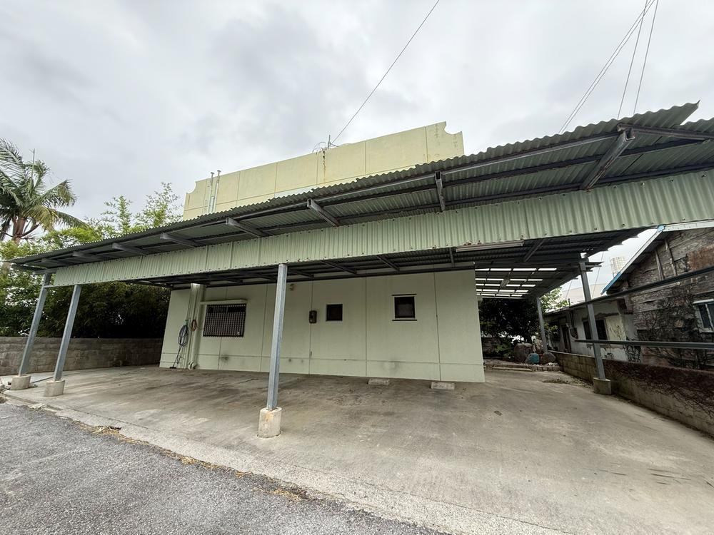 3LDK house in Urasoe, Okinawa - Photo 1
