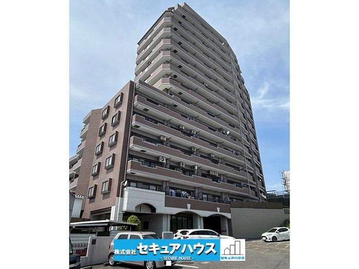 3LDK apartment in Toyoake, Aichi - Photo 1