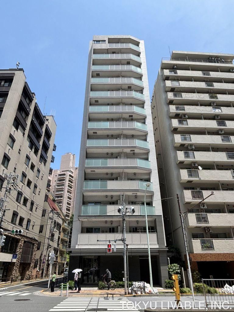 1LDK+S apartment in Bunkyo Ward, Tokyo - Photo 1