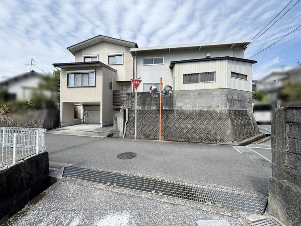3LDK house in Kochi, Kochi - Photo 1