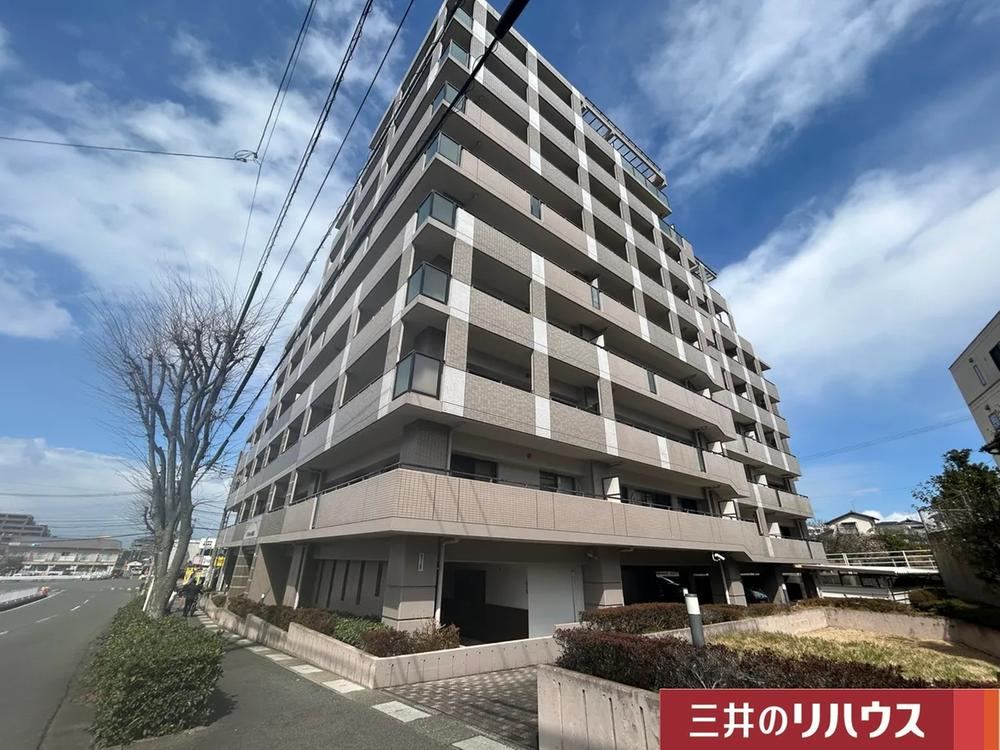 3LDK apartment in Kasuga, Fukuoka - Photo 1