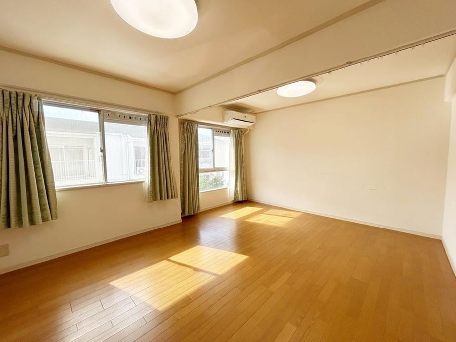 3DK apartment in Nishinomiya, Hyogo - Photo 1