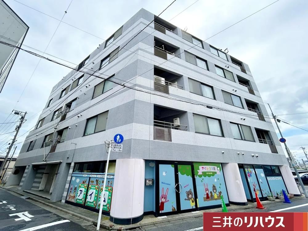 1LDK apartment in Mitaka, Tokyo - Photo 1