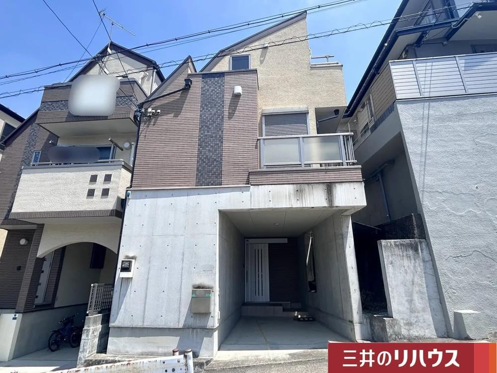 2LDK+S house in Kita Ward, Tokyo - Photo 1