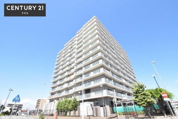 3LDK apartment in Ushiku, Ibaraki - Photo 1