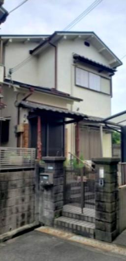 5DK house in Kaizuka, Osaka - Photo 1