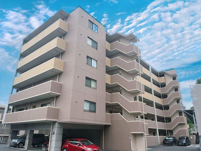 3LDK apartment in Nishi Ward, Hiroshima - Photo 1