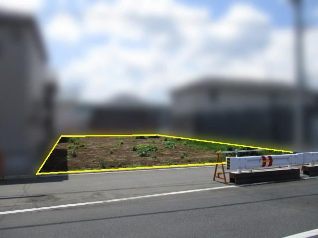 327 m² land in Hino, Tokyo - Photo 1