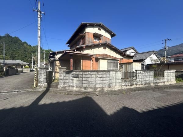 5DK house in Niihama, Ehime - Photo 1