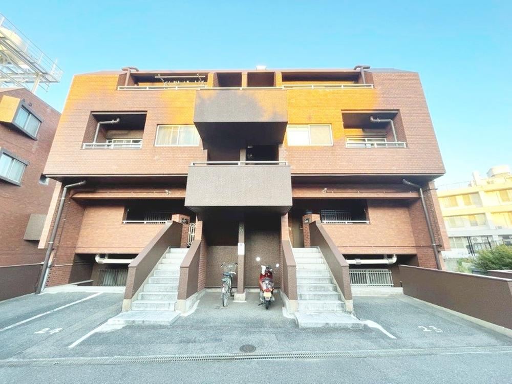 3LDK apartment in Kokurakita Ward, Kitakyushu, Fukuoka - Photo 1