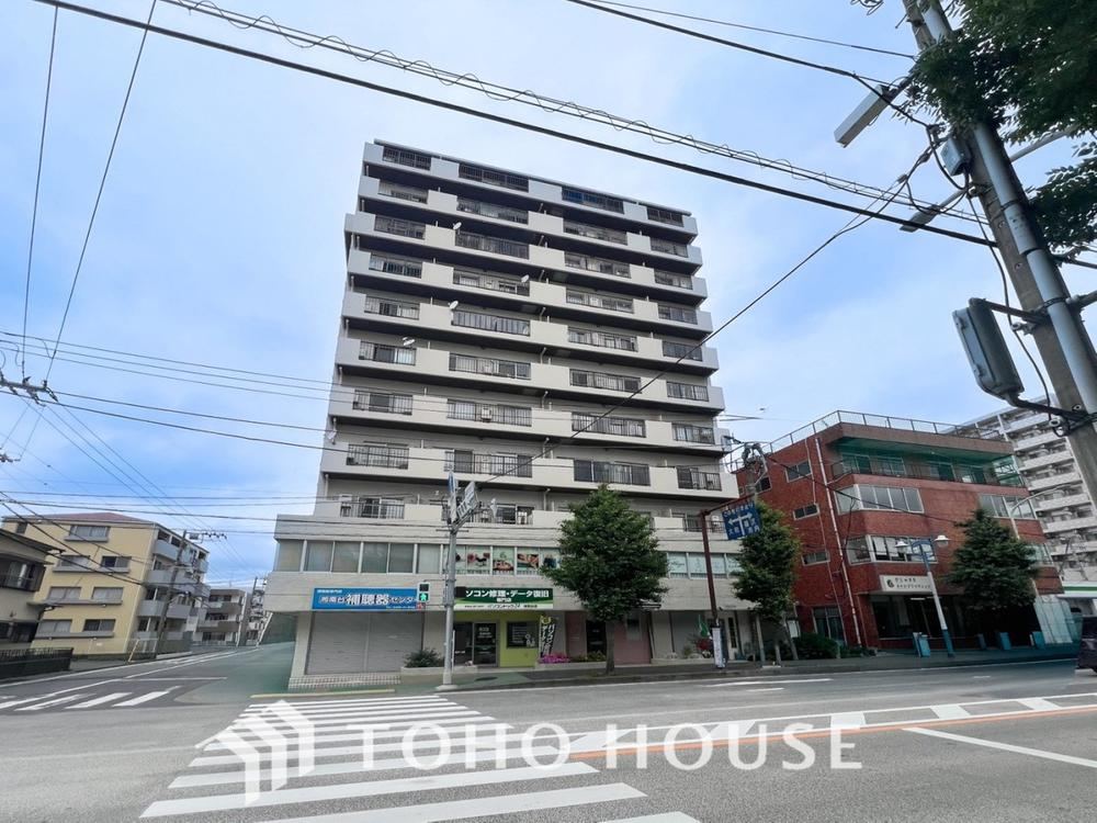 2LDK apartment in Fujisawa, Kanagawa - Photo 1
