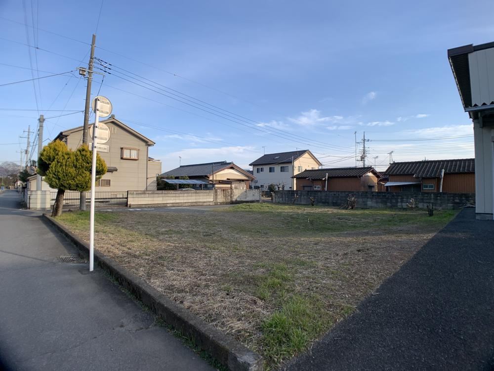 315 m² land in Midori, Gunma - Photo 1