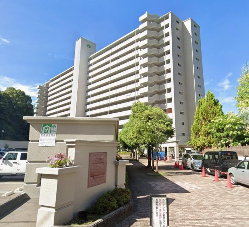 4LDK apartment in Minami Ward, Hiroshima - Photo 1