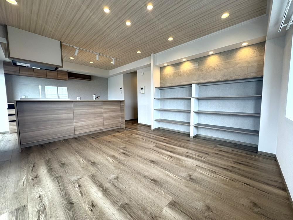 2LDK apartment in Minami Ward, Yokohama, Kanagawa - Photo 1