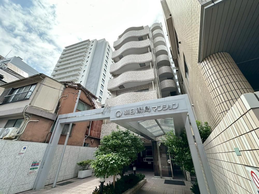 1LDK apartment in Bunkyo Ward, Tokyo - Photo 1