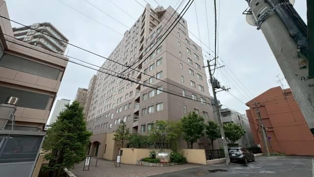 4LDK+S apartment in Nishi Ward, Sapporo, Hokkaido - Photo 1