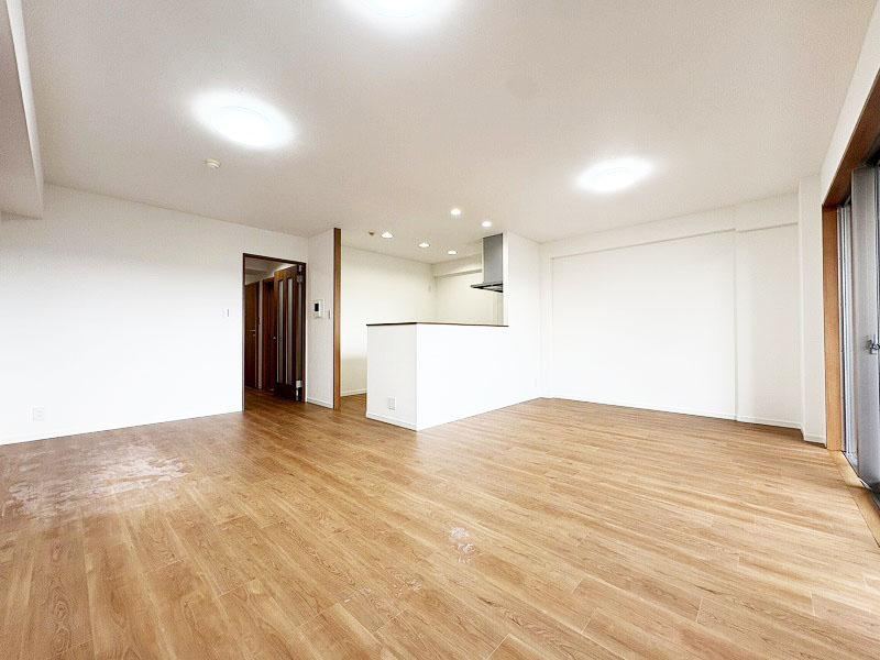4LDK apartment in Hachioji, Tokyo - Photo 1