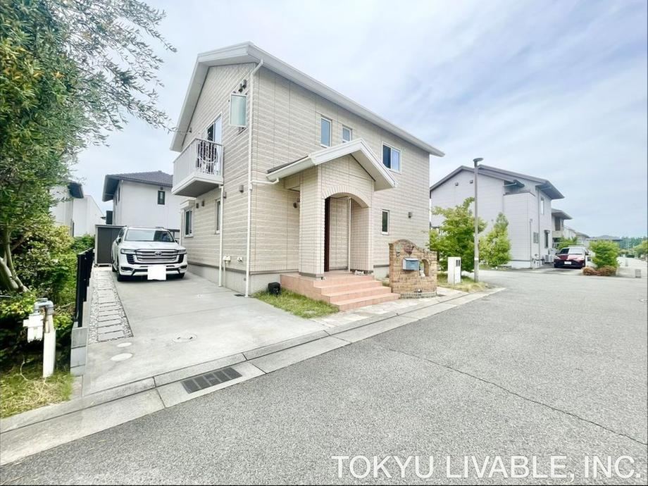 4LDK+S house in Ashiya, Hyogo - Photo 1